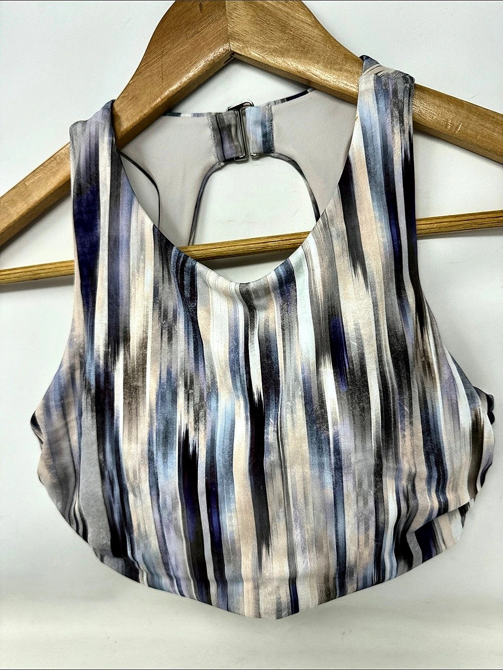 Athleta Maldives High-Neck Cropped Tankini 32B/C racerback-style shoulder straps